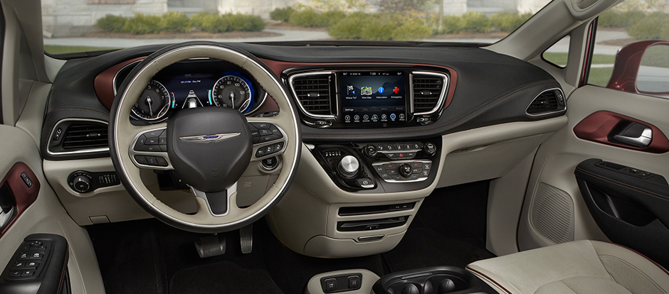 2017 Chrysler Pacifica Interior Dashboard
